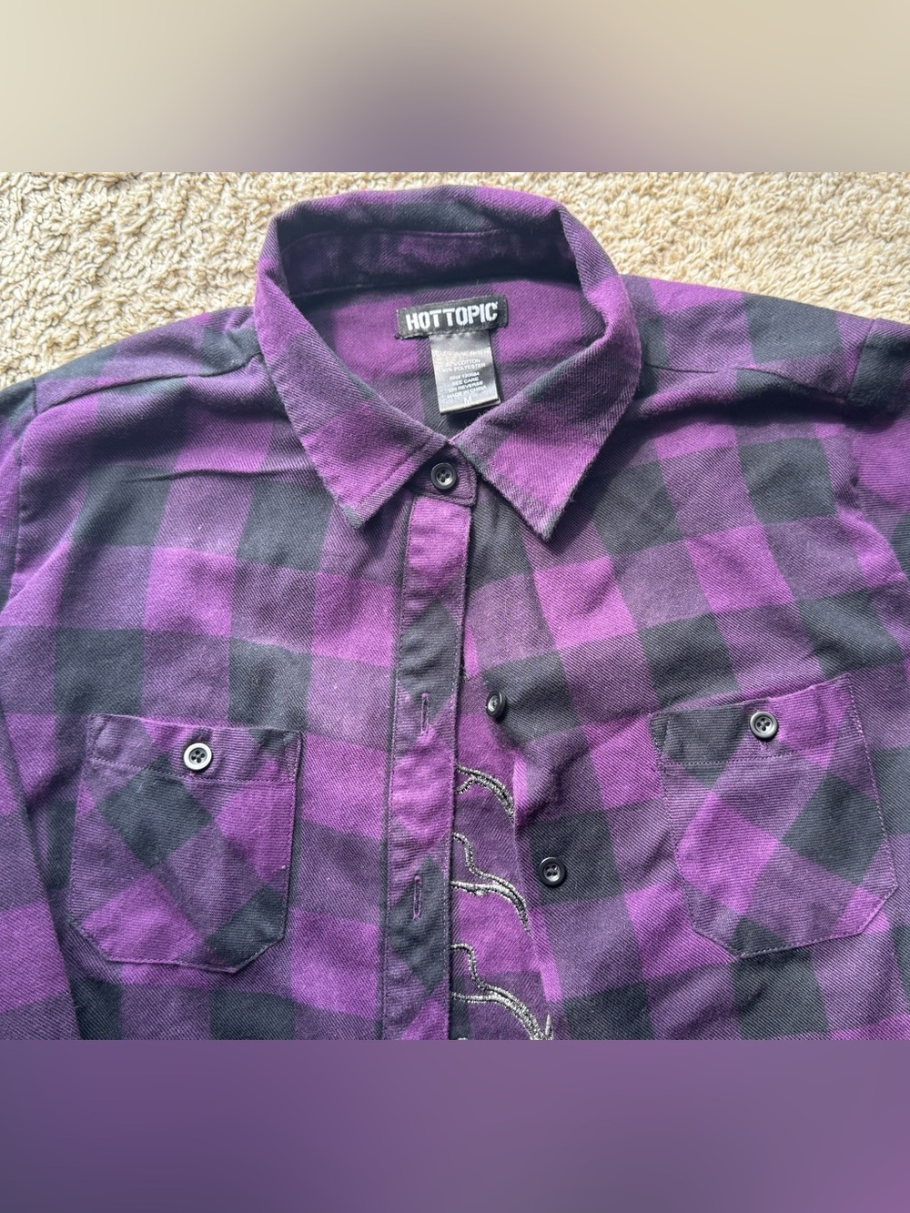 Hot Topic Purple & Black Buffalo Plaid Button Front Shirt Skeleton Spine Size M - Picture 5 of 7